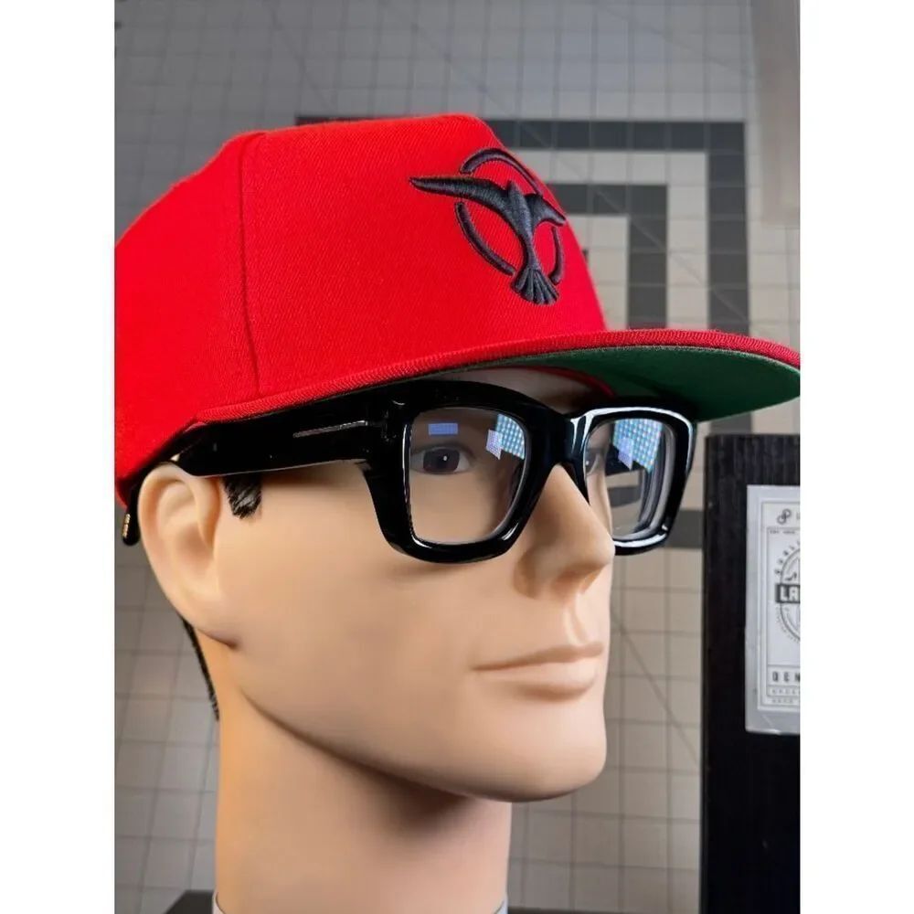 Tiësto®  |  SNAPBACK HAT  |  DUTCH DJ  |  NEW  |  RARE!  |
